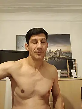 Snapshot of Casianantoonnio chatting on 12/05/25, 05:20 Casianantoonnio online show from 12/05/25, 05:20