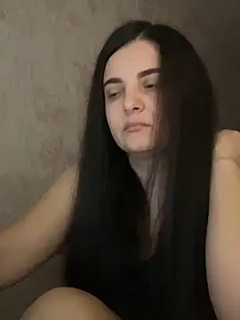 Snapshot of SweetBerryX chatting on 11/03/25, 08:04 SweetBerryX online show from 11/03/25, 08:04