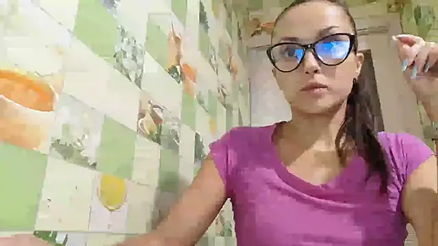 WendyPena online show from 09/18/25, 05:15