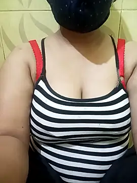 Snapshot of Rupsha707 chatting on 10/25/25, 08:25 Rupsha707 online show from 10/25/25, 08:25