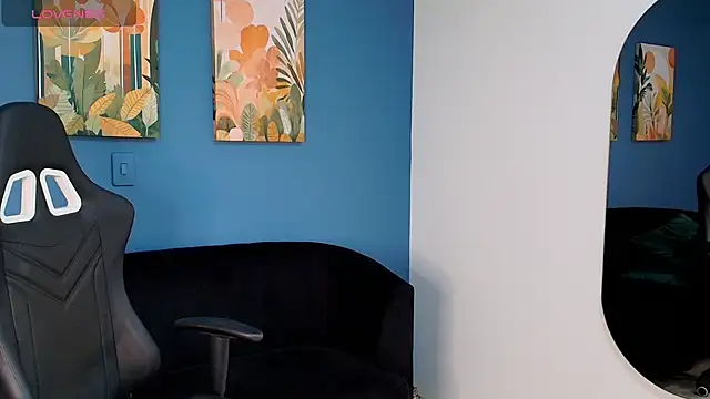 Johanna Angel  online show from 10/10/25, 04:11