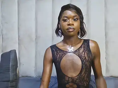 SexyBear012 online show from 10/13/25, 11:05