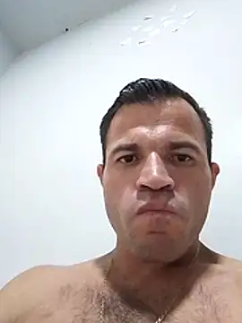 Snapshot of Claudiokkkkk chatting on 11/10/25, 11:48 Claudiokkkkk online show from 11/10/25, 11:48