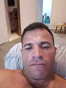 Snapshot of Claudiokkkkk chatting on 12/15/25, 11:42 Claudiokkkkk online show from 12/15/25, 11:42