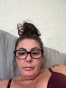 Rileyxxx69 online show from 09/29/25, 03:39