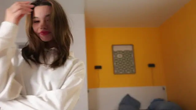 lovekissmes online show from 10/26/25, 02:12