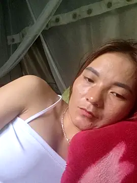 Snapshot of phuongxinhxan chatting on 09/25/25, 06:17 phuongxinhxan online show from 09/25/25, 06:17