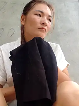 Snapshot of phuongxinhxan chatting on 09/27/25, 12:59 phuongxinhxan online show from 09/27/25, 12:59