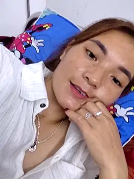 Snapshot of phuongxinhxan chatting on 10/03/25, 02:19 phuongxinhxan online show from 10/03/25, 02:19