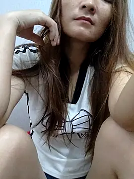 Snapshot of phuongxinhxan chatting on 10/09/25, 01:58 phuongxinhxan online show from 10/09/25, 01:58