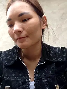 Snapshot of phuongxinhxan chatting on 10/23/25, 01:16 phuongxinhxan online show from 10/23/25, 01:16