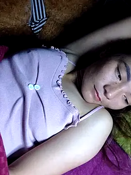 Snapshot of phuongxinhxan chatting on 10/26/25, 10:25 phuongxinhxan online show from 10/26/25, 10:25