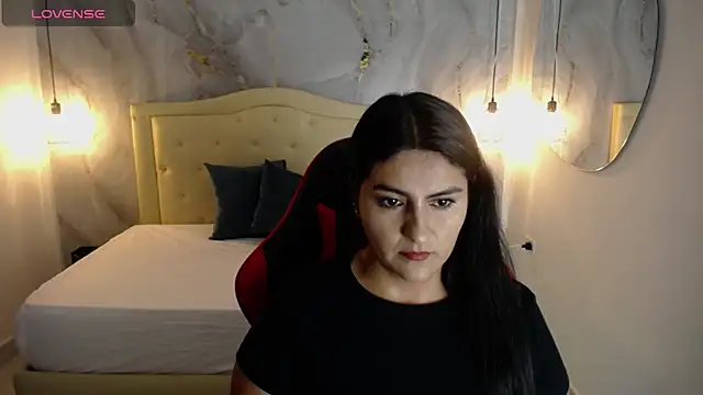 Snapshot of Samy_moore14 chatting on 09/22/25, 01:35 Samy moore14 online show from 09/22/25, 01:35