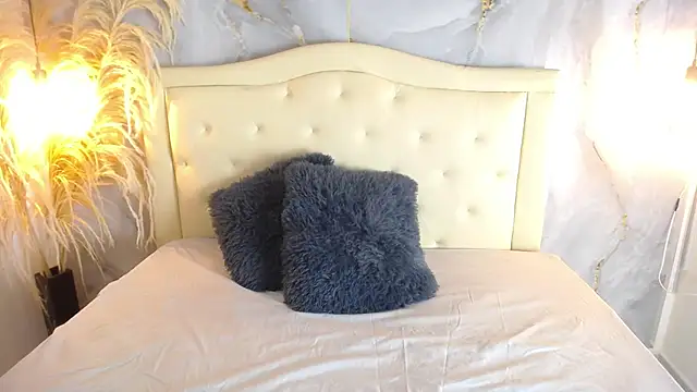 Samy moore14 online show from 11/28/25, 02:53