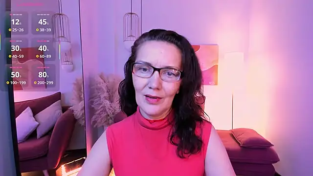 Snapshot of Irene_Marlow chatting on 10/09/25, 05:38 Irene Marlow online show from 10/09/25, 05:38