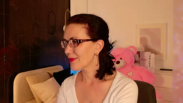 Irene Marlow online show from 03/18/26, 01:58