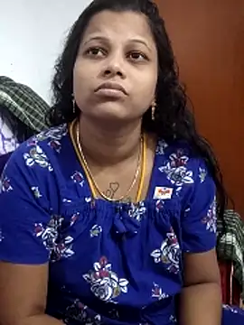sweetqueen143 online show from 06/11/26, 10:13