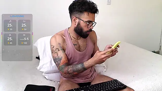 htrebor87 online show from 10/10/25, 05:56