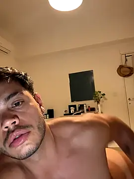 Snapshot of Yovan_ chatting on 09/19/25, 12:02 Yovan online show from 09/19/25, 12:02