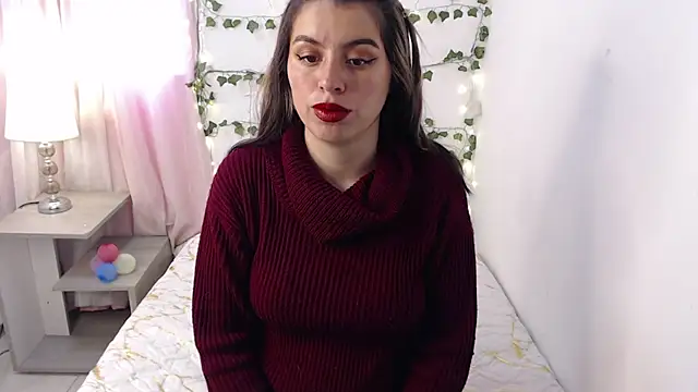 Snapshot of kamillew chatting on 09/28/25, 01:05 kamillew online show from 09/28/25, 01:05