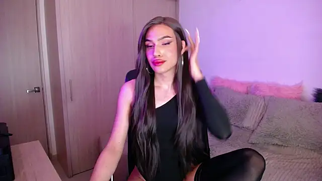 SamaraSilex online show from 10/31/25, 02:34