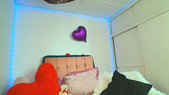 cat nasty online show from 04/30/26, 08:57