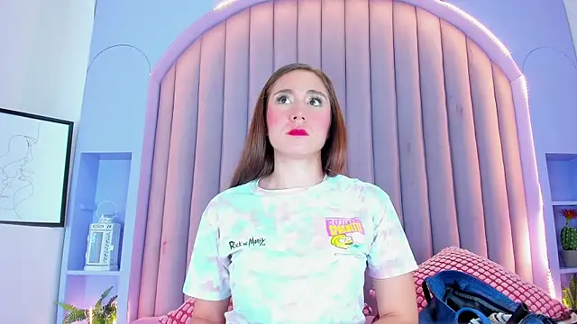 MyApril   online show from 10/20/25, 11:43