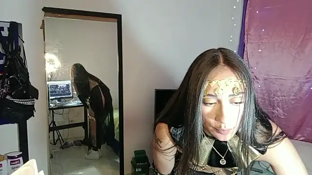 Snapshot of Miia__strog chatting on 10/31/25, 07:26 Miia  strog online show from 10/31/25, 07:26