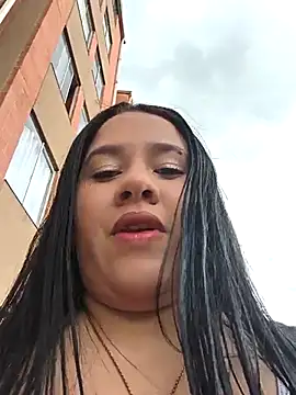 Cloe 27 online show from 10/08/25, 07:33