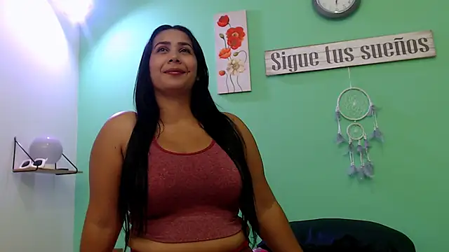 Snapshot of evannesanicol08 chatting on 09/24/25, 02:09 evannesanicol08 online show from 09/24/25, 02:09