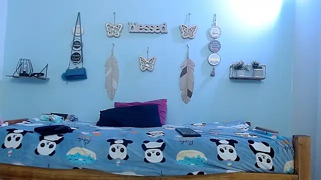 Snapshot of evannesanicol08 chatting on 10/30/25, 02:07 evannesanicol08 online show from 10/30/25, 02:07