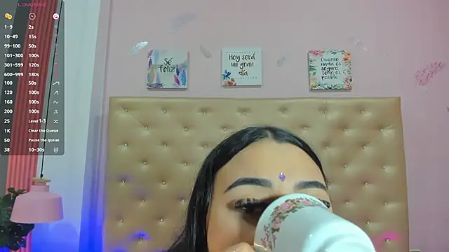 Snapshot of _jade_01 chatting on 12/05/25, 12:47 jade 01 online show from 12/05/25, 12:47