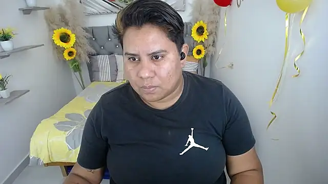 hotlesby valery online show from 10/09/25, 06:50