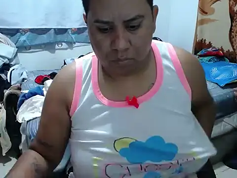 hotlesby valery online show from 05/11/26, 02:12