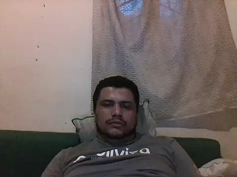 Snapshot of adrodiarellano chatting on 09/20/25, 12:44 adrodiarellano online show from 09/20/25, 12:44