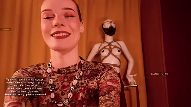 Snapshot of Giantess_Eva chatting on 10/22/25, 05:13 Giantess Eva online show from 10/22/25, 05:13