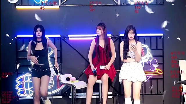 Shinygirls 777 online show from 09/30/25, 12:37