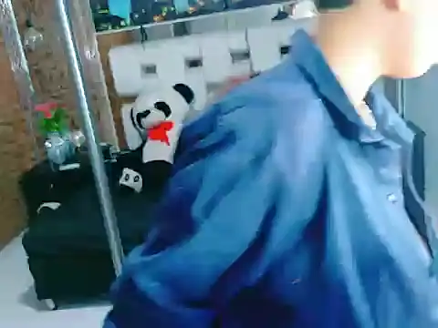 Snapshot of Twindesires chatting on 10/19/25, 03:51 Twindesires online show from 10/19/25, 03:51