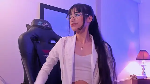 Rouse Monroe online show from 11/06/25, 04:24