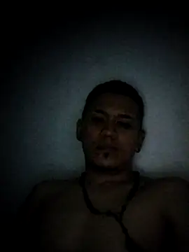 Snapshot of Mohamedxxx13 chatting on 10/11/25, 05:17 Mohamedxxx13 online show from 10/11/25, 05:17