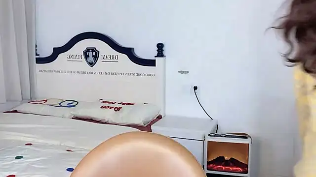 Thalia1149 online show from 11/12/25, 02:34