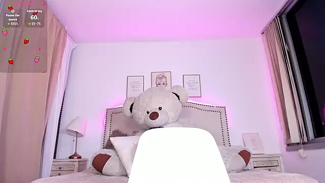 Haru bloom online show from 09/25/25, 03:43