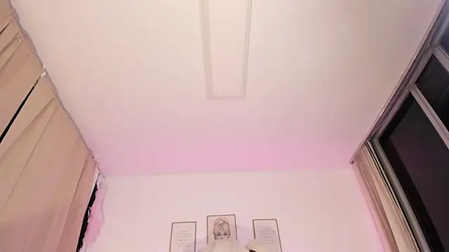 Haru bloom online show from 10/08/25, 01:58