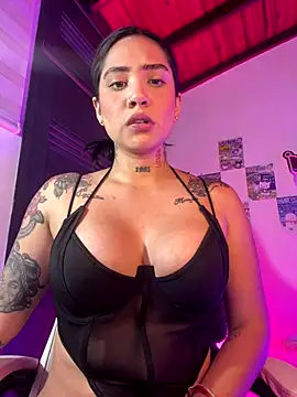 liahouses online show from 09/28/25, 01:22