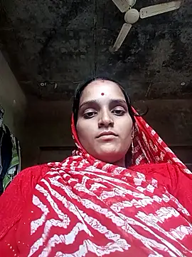 Pooja m online show from 09/21/25, 04:36