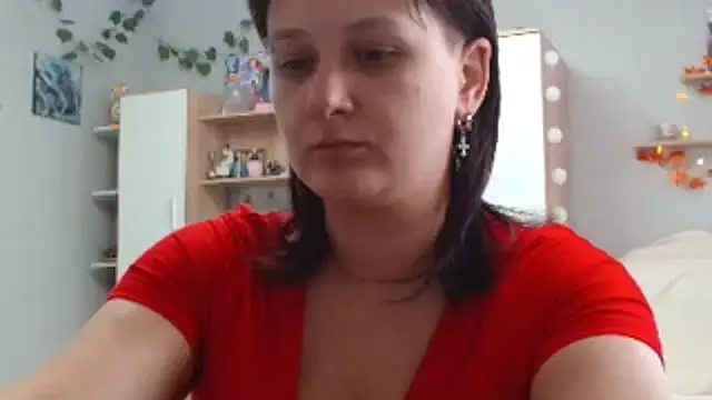 Snapshot of RubyRiles chatting on 09/19/25, 11:22 RubyRiles online show from 09/19/25, 11:22