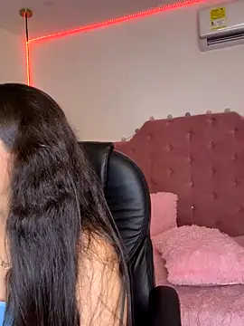 rebeca fox18 online show from 09/20/25, 03:07