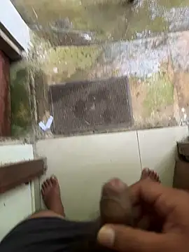 Snapshot of Gihan_sil1088 chatting on 09/23/25, 03:53 Gihan sil1088 online show from 09/23/25, 03:53