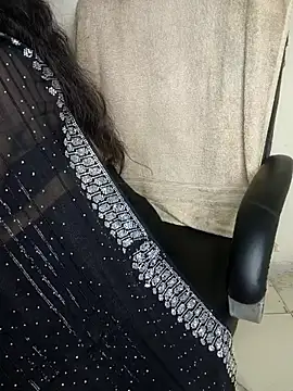 Hey Jully online show from 10/26/25, 05:02