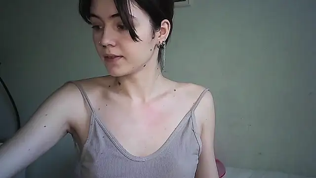 Snapshot of jessa_vibe chatting on 11/18/25, 08:19 jessa vibe online show from 11/18/25, 08:19